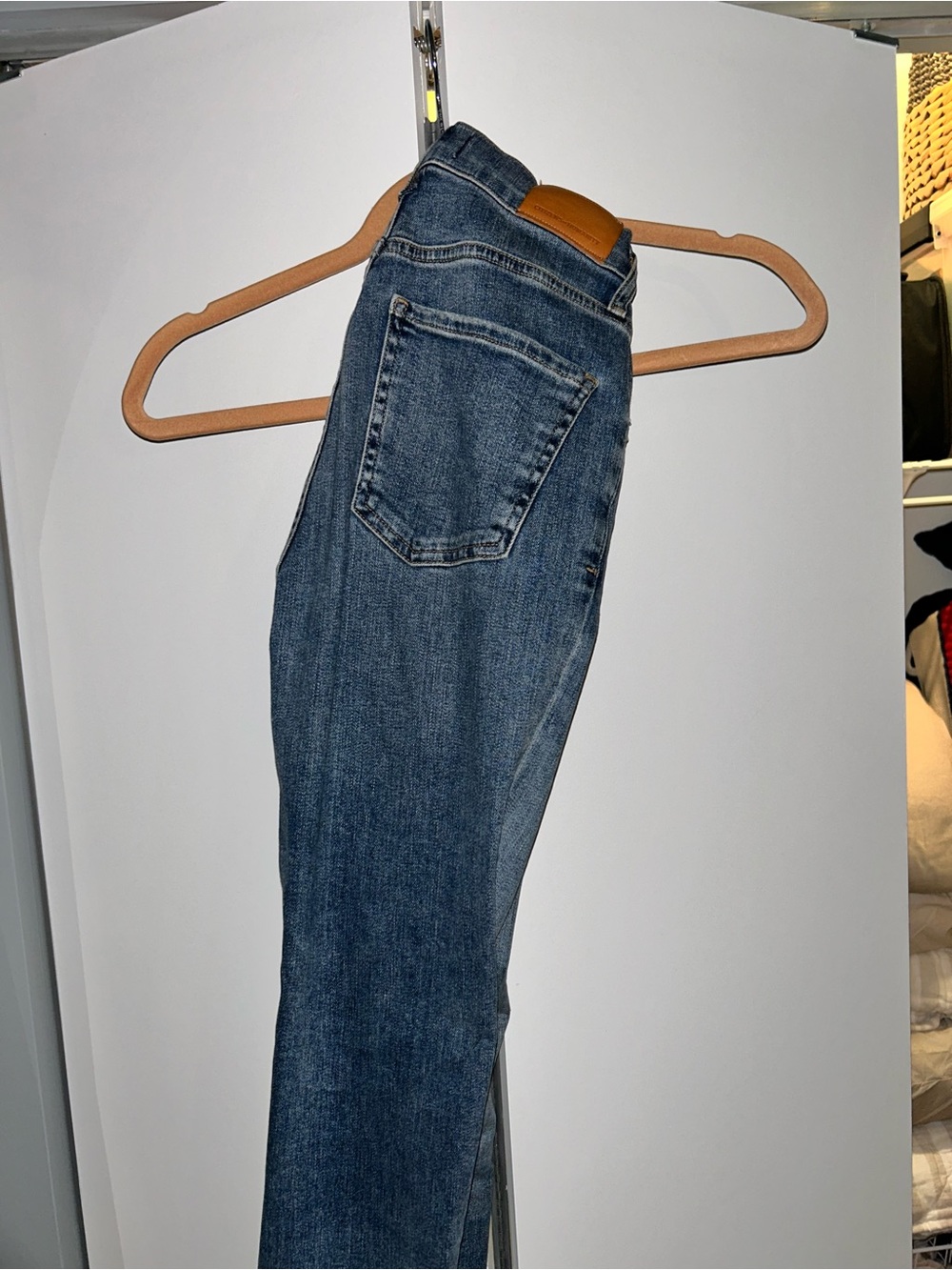 Citizens Of Humanity OLIVIA Straight-Leg Mid Blue Jeans